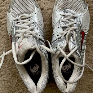 Like new , used at least 3 to 4 times Nike